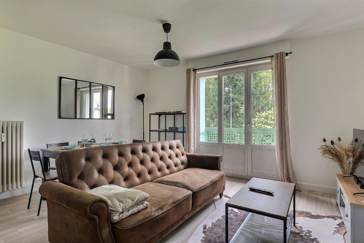 Le Dugois Centre-ville A 2 Pas De La Gare - T3 - 4 Couchages Apartment